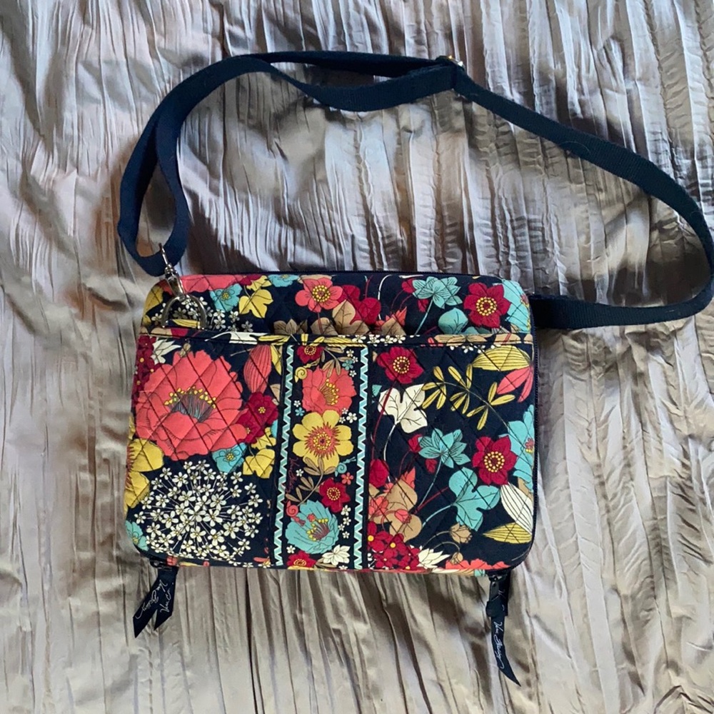 Vera Bradley IPad/tablet/small computer case
